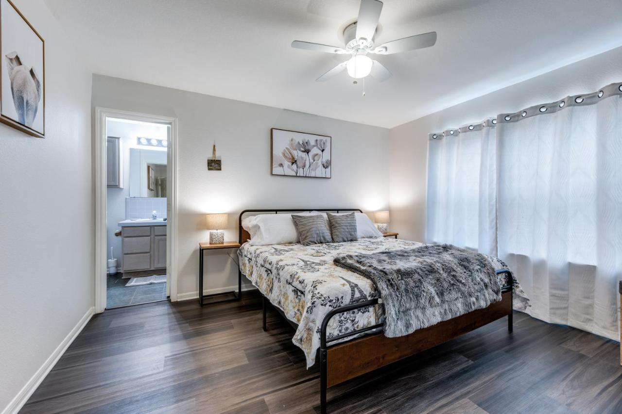Spacious 5 Bdrm Home Mins To Wineries With Private Pool And Hot Tub! Джонсон-Сіті Екстер'єр фото