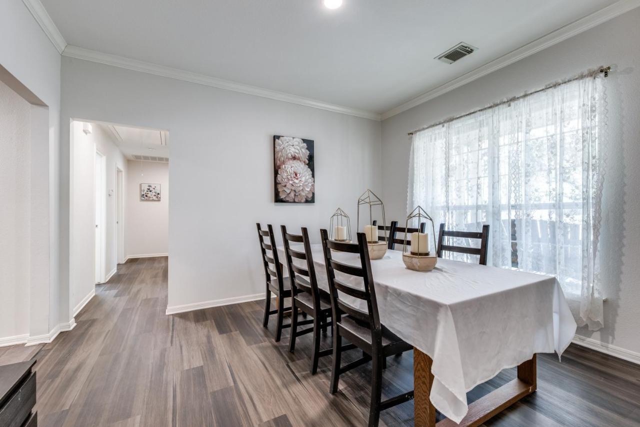 Spacious 5 Bdrm Home Mins To Wineries With Private Pool And Hot Tub! Джонсон-Сіті Екстер'єр фото